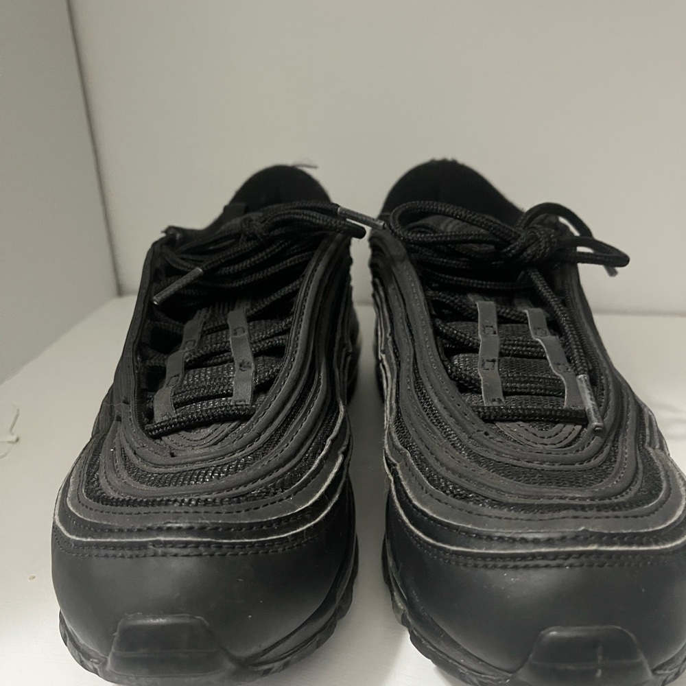 Nike Black Sneakers for Everyday Comfort